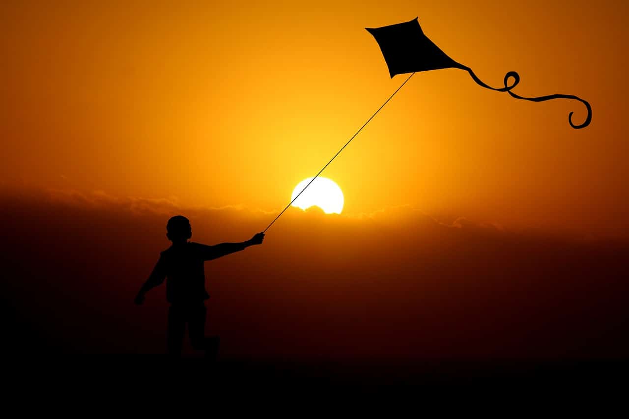 Flying a Kite - 101 New Experiences